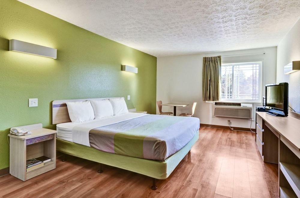 Economy Inn Pittsburgh Airport Moon Township Eksteriør billede