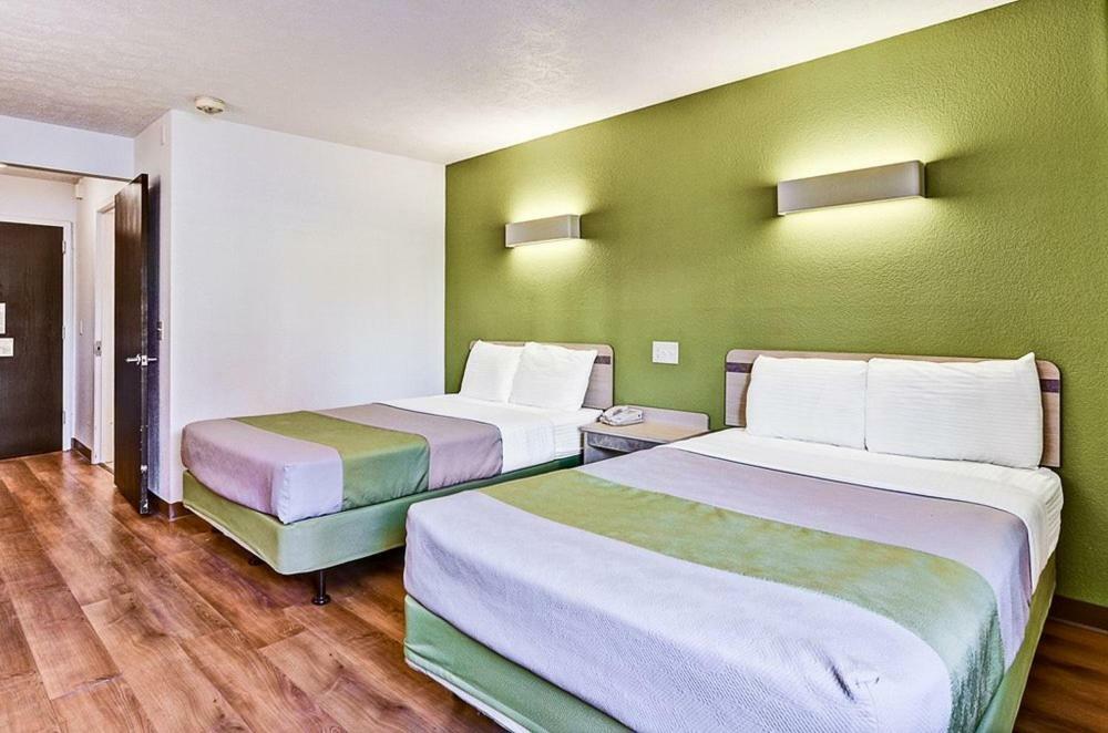 Economy Inn Pittsburgh Airport Moon Township Eksteriør billede